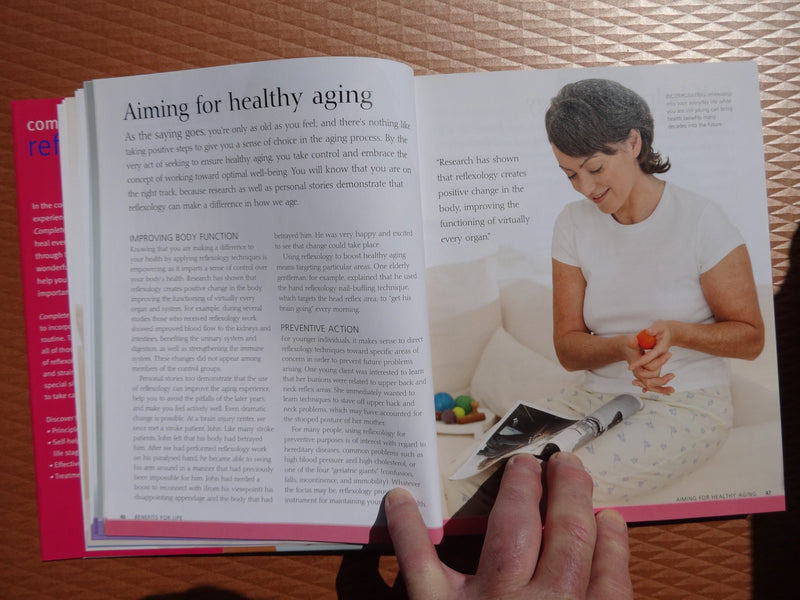 Complete Reflexology for Life,New