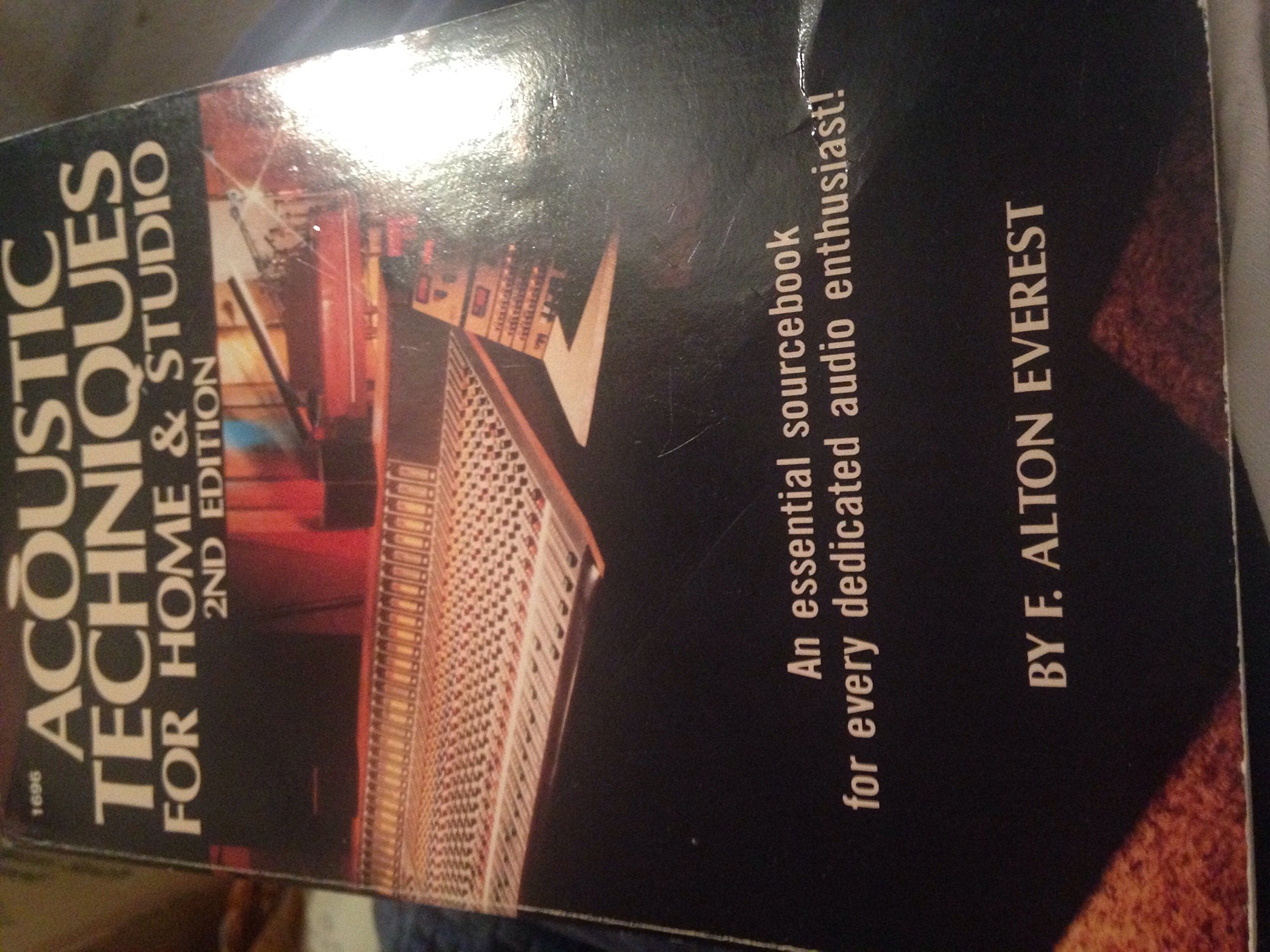 Acoustic Techniques for Home and Studio,Used
