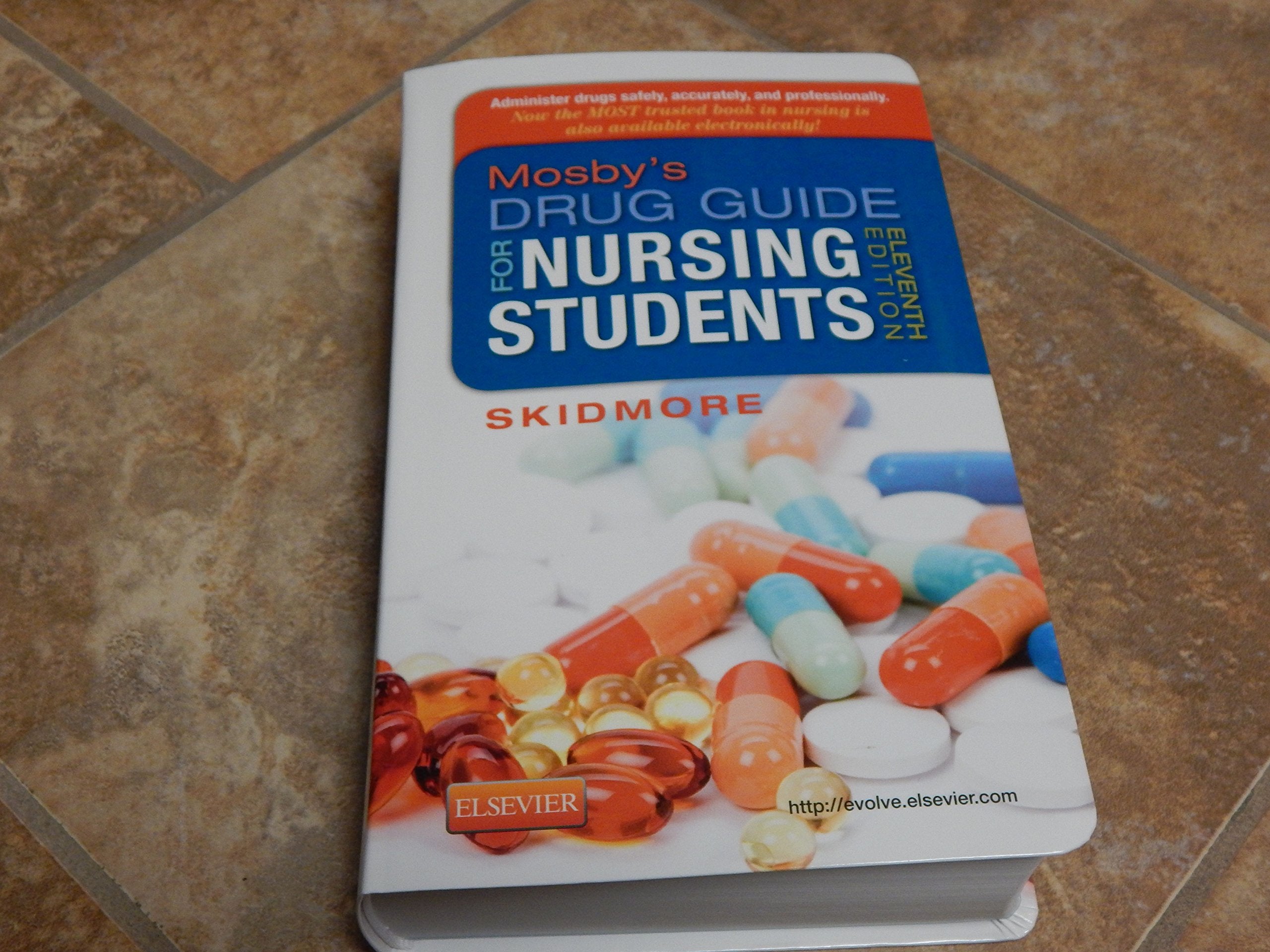 Mosby's Drug Guide for Nursing Students,Used