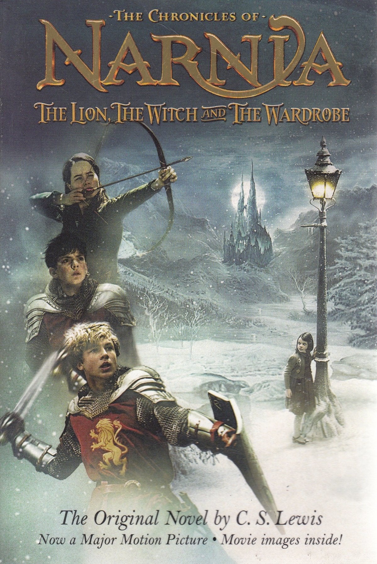 The Lion, the Witch and the Wardrobe: Book two (The Chronicles of Narnia),Used