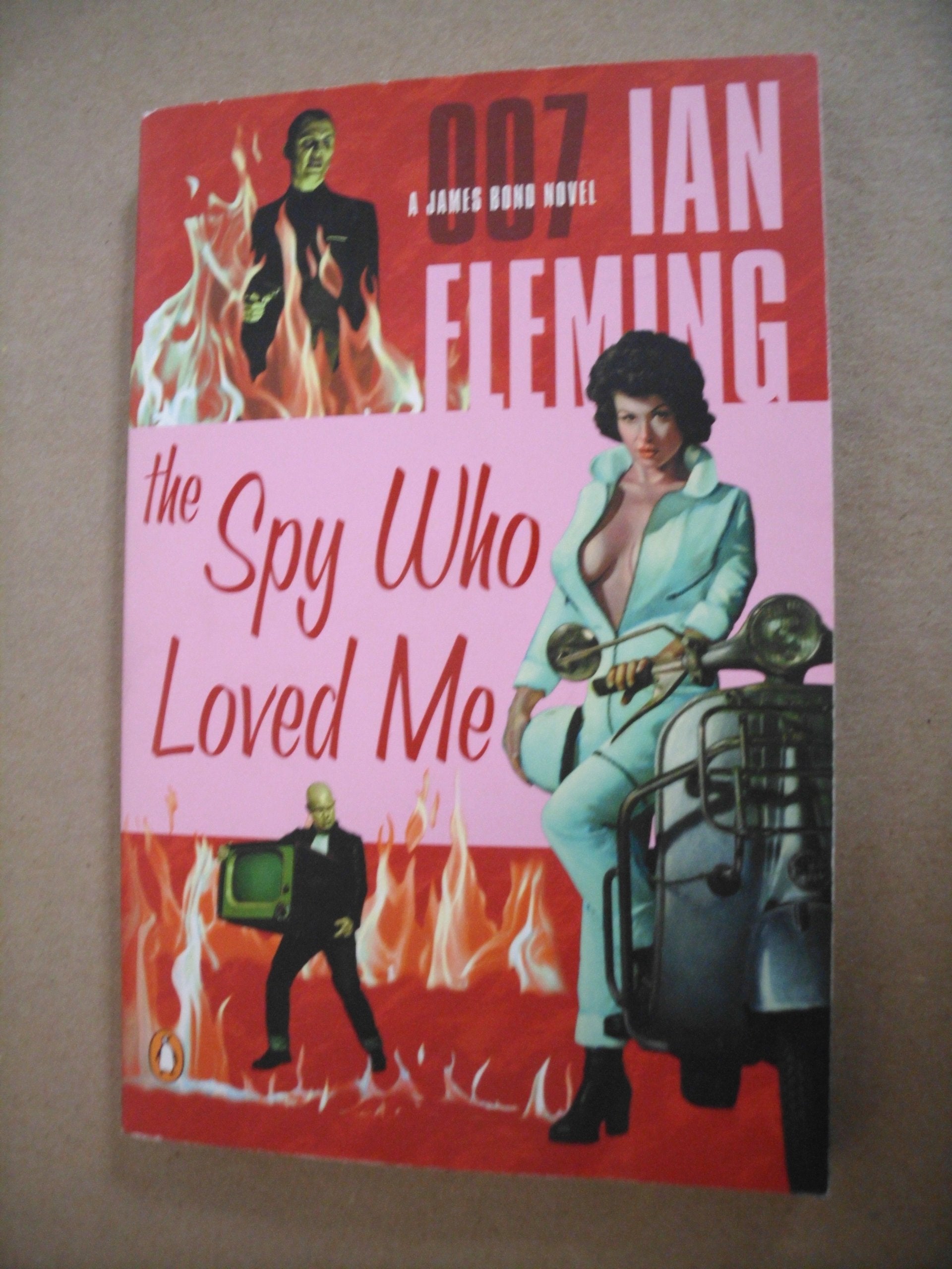 The Spy Who Loved Me: A James Bond Novel,Used
