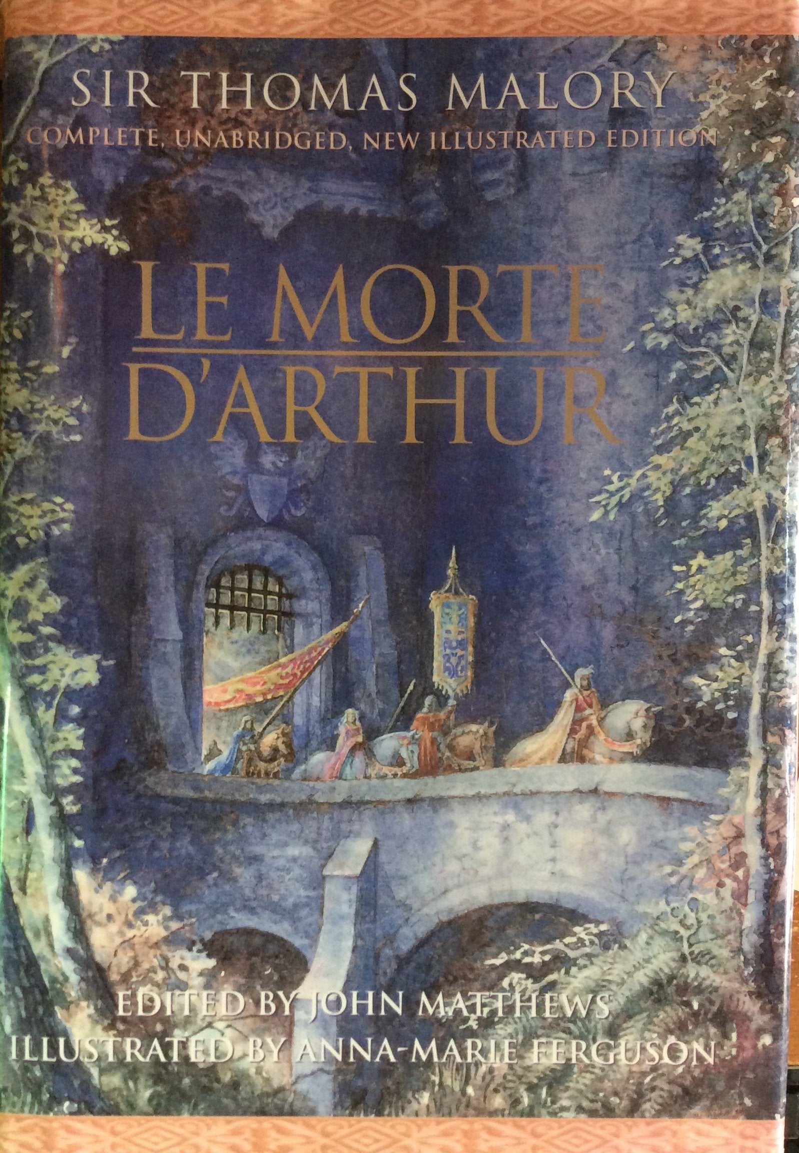 Le Morte D'Arthur (Complete, Unabridged And Illustrated Edition),Used