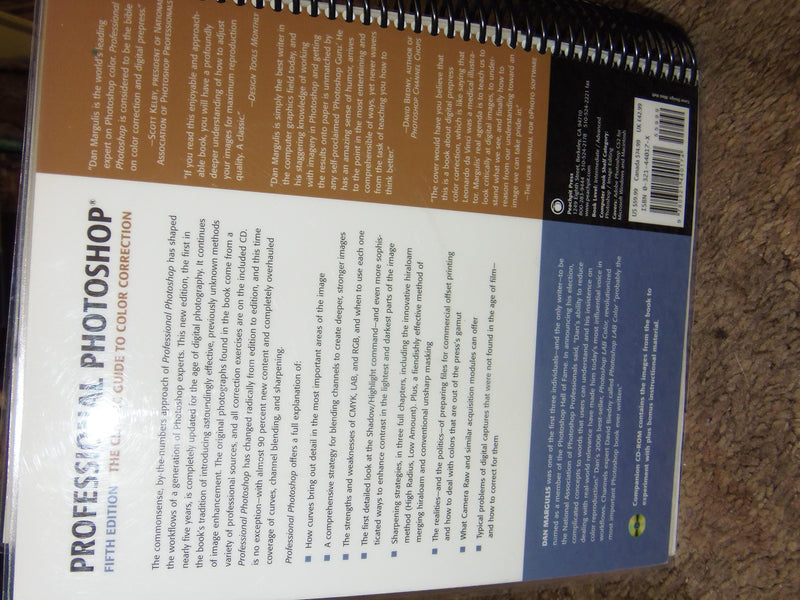 Professional Photoshop: The Classic Guide to Color Correction,New