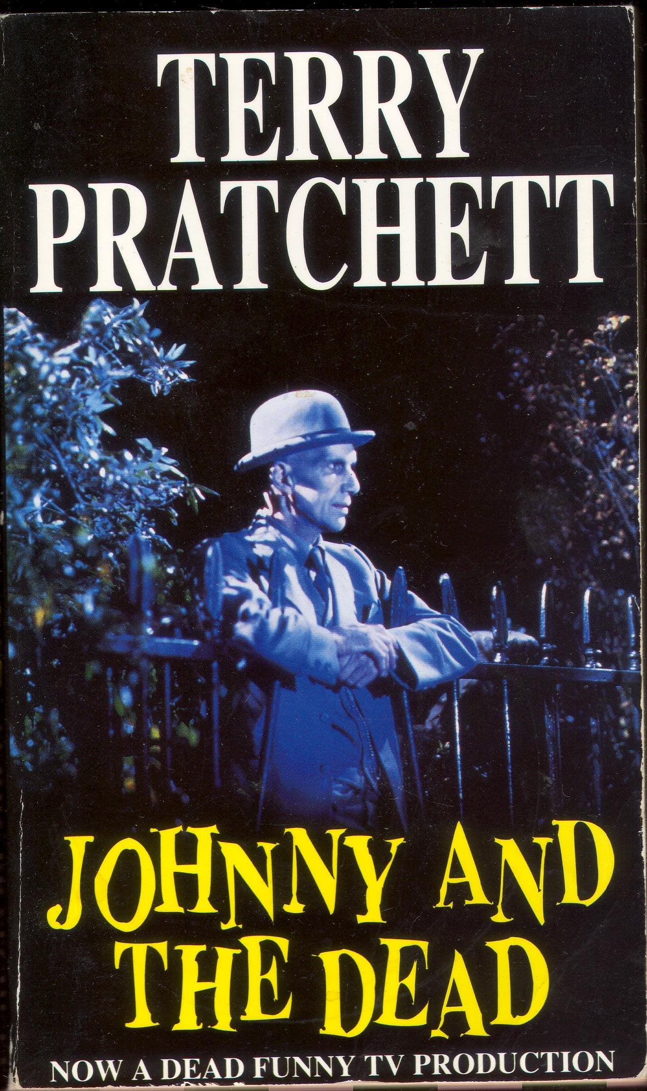 Johnny and the Dead (The Johnny Maxwell Trilogy),Used