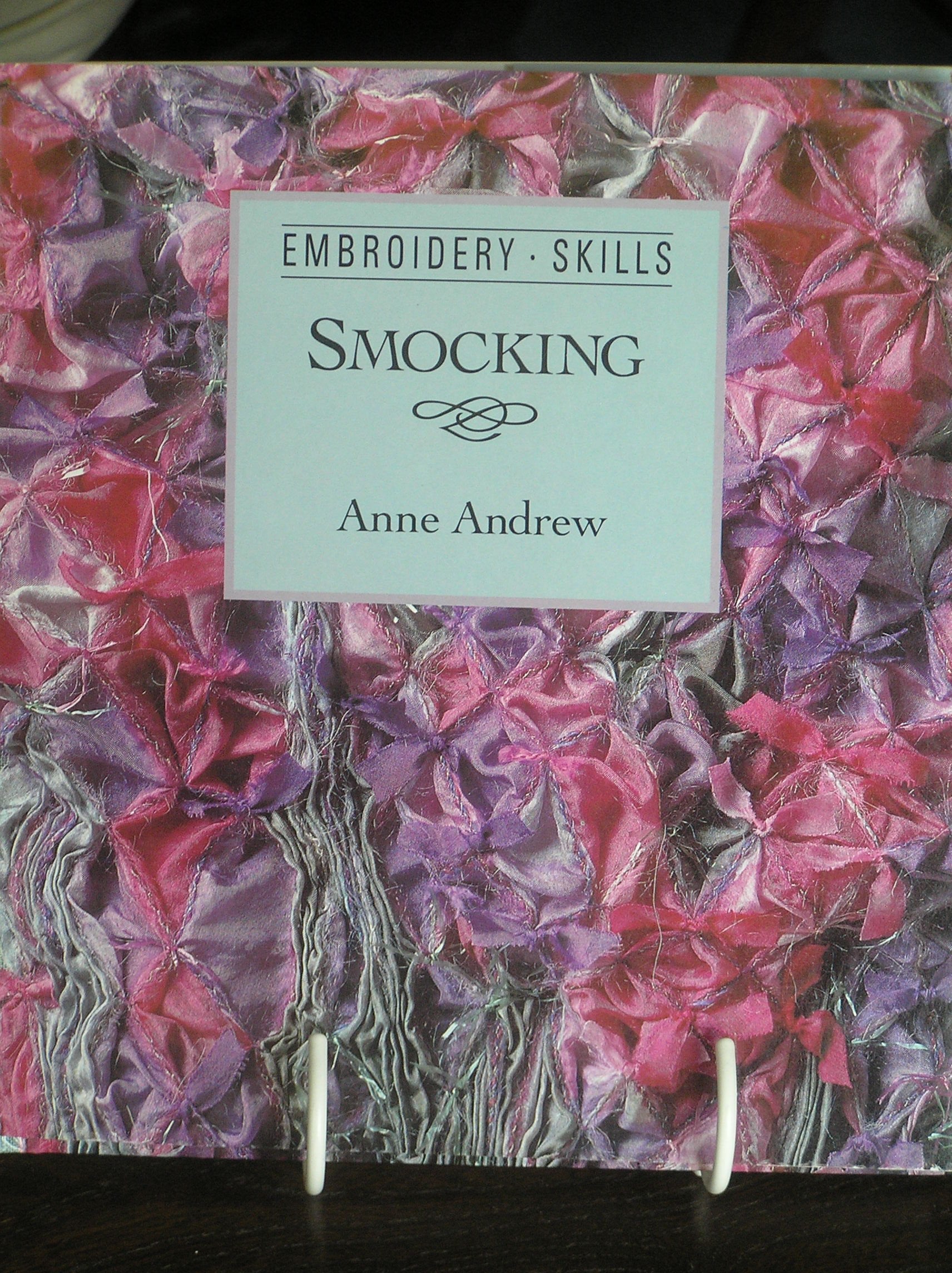 Smocking (Embroidery Skills Series),New