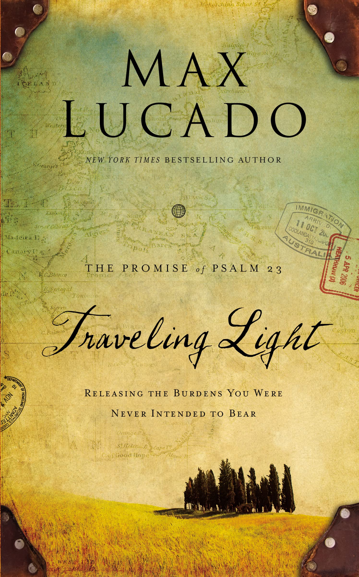 Traveling Light Deluxe Edition: Releasing the Burdens You Were Never Intended to Bear,Used