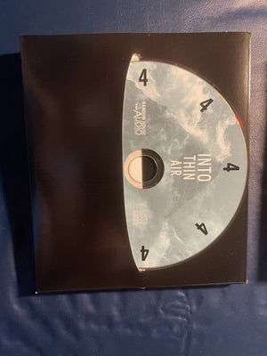 Into Thin Air: A Personal Account of the Mt. Everest Disaster,Used