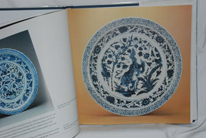 Blue and White: Chinese Porcelain Around the World,New