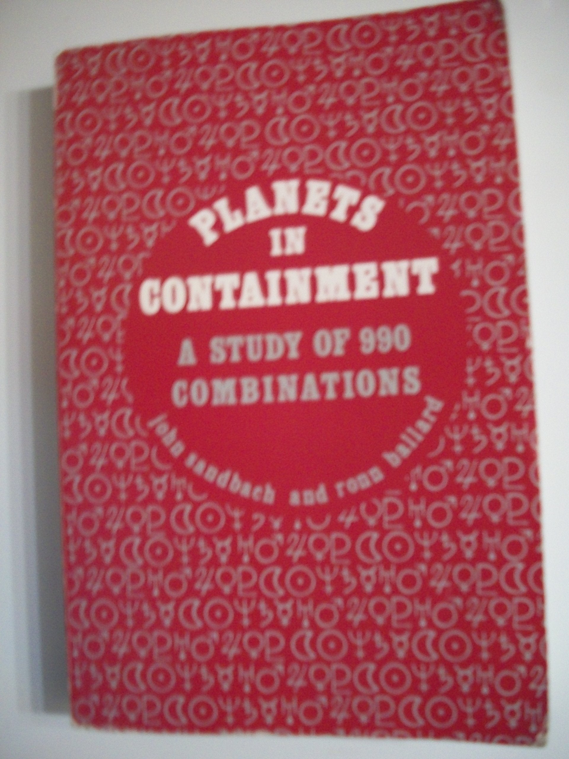 Planetary Containments: A Study of 990 Combinations,Used