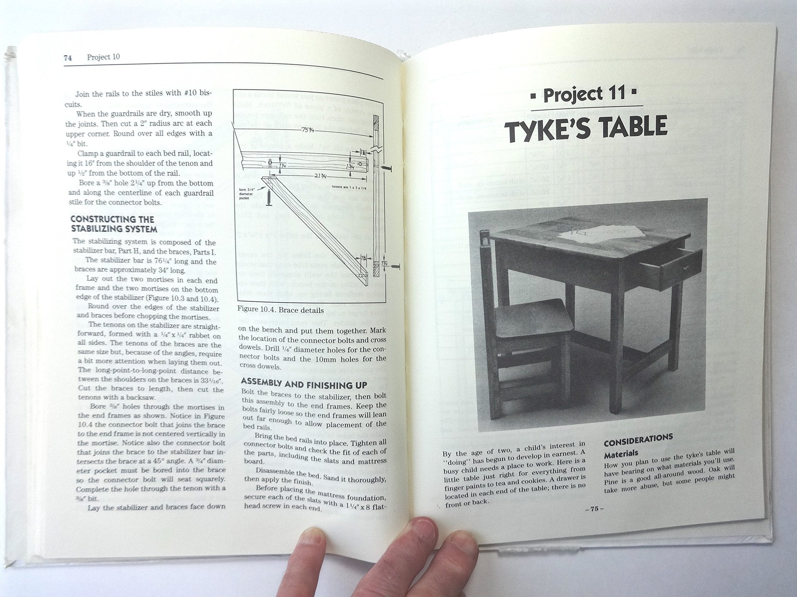 Children's Furniture You Can Make: Complete Plans and Instructions for Bunks and Bureaus, Chests and Chairs, Cradles and Compute,Used