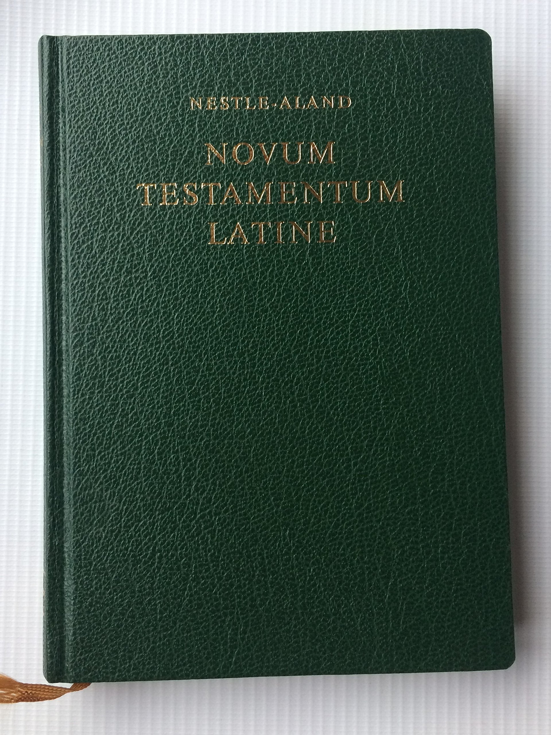 Novum Testamentum Latine (Latin Edition),Used