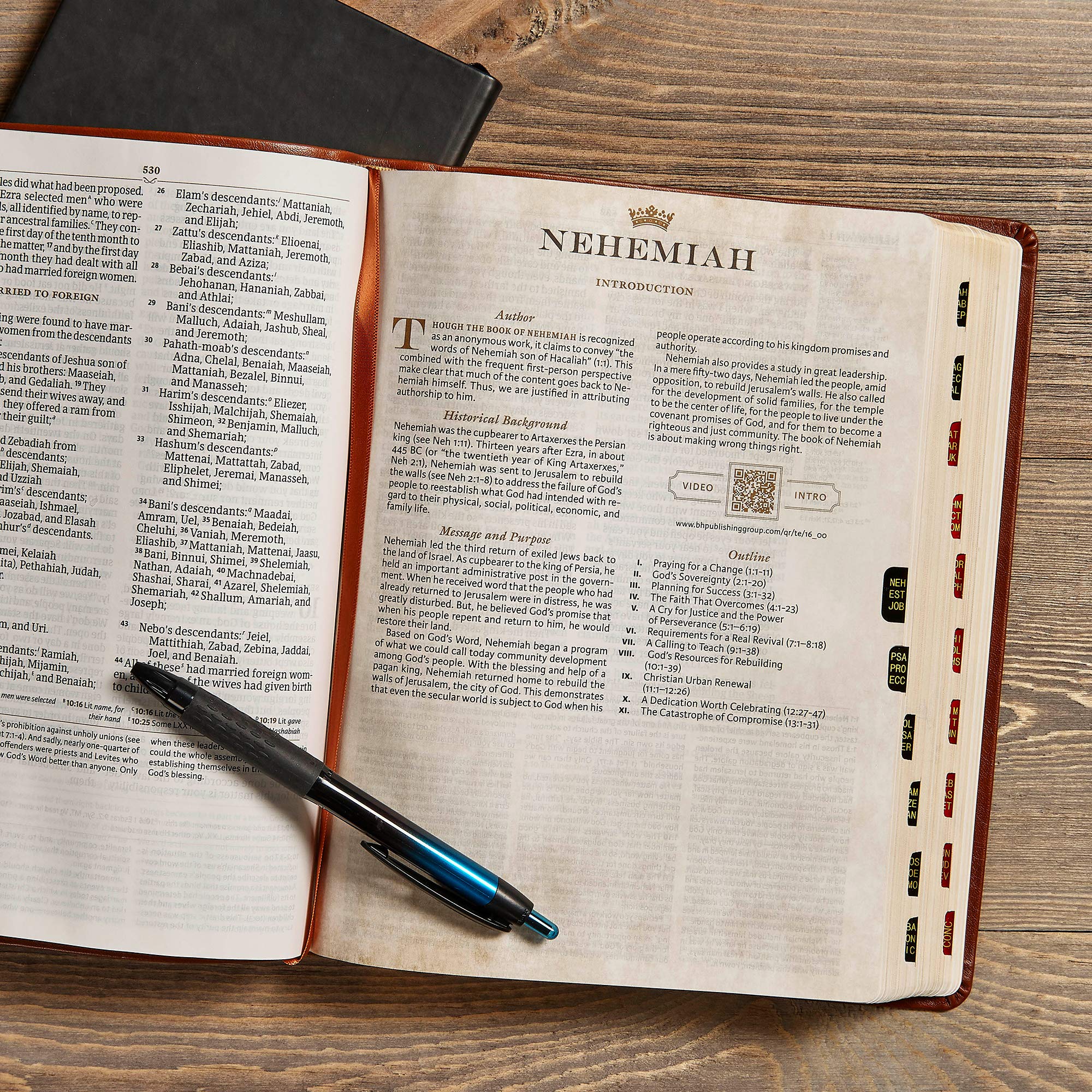 CSB Tony Evans Study Bible, British Tan LeatherTouch, Indexed, Black Letter, Study Notes and Commentary, Articles, Videos, Chart,Used