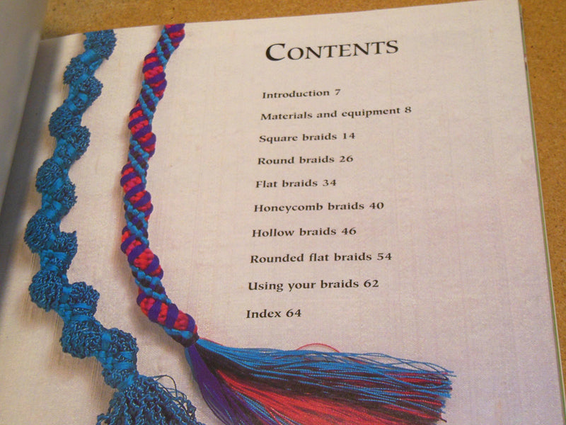 Beginner'S Guide To Braiding: The Craft Of Kumihimo,Used