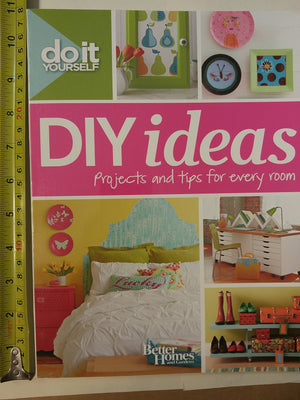Better Homes and Gardens Do It Yourself: DIY Ideas (Better Homes and Gardens Home),Used