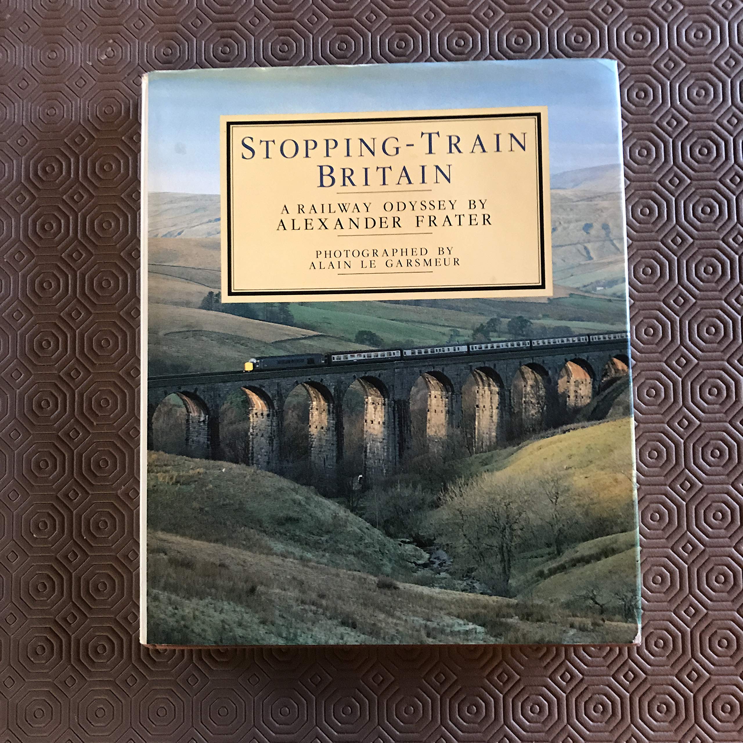 Stoppingtrain Britain: A railway odyssey,Used