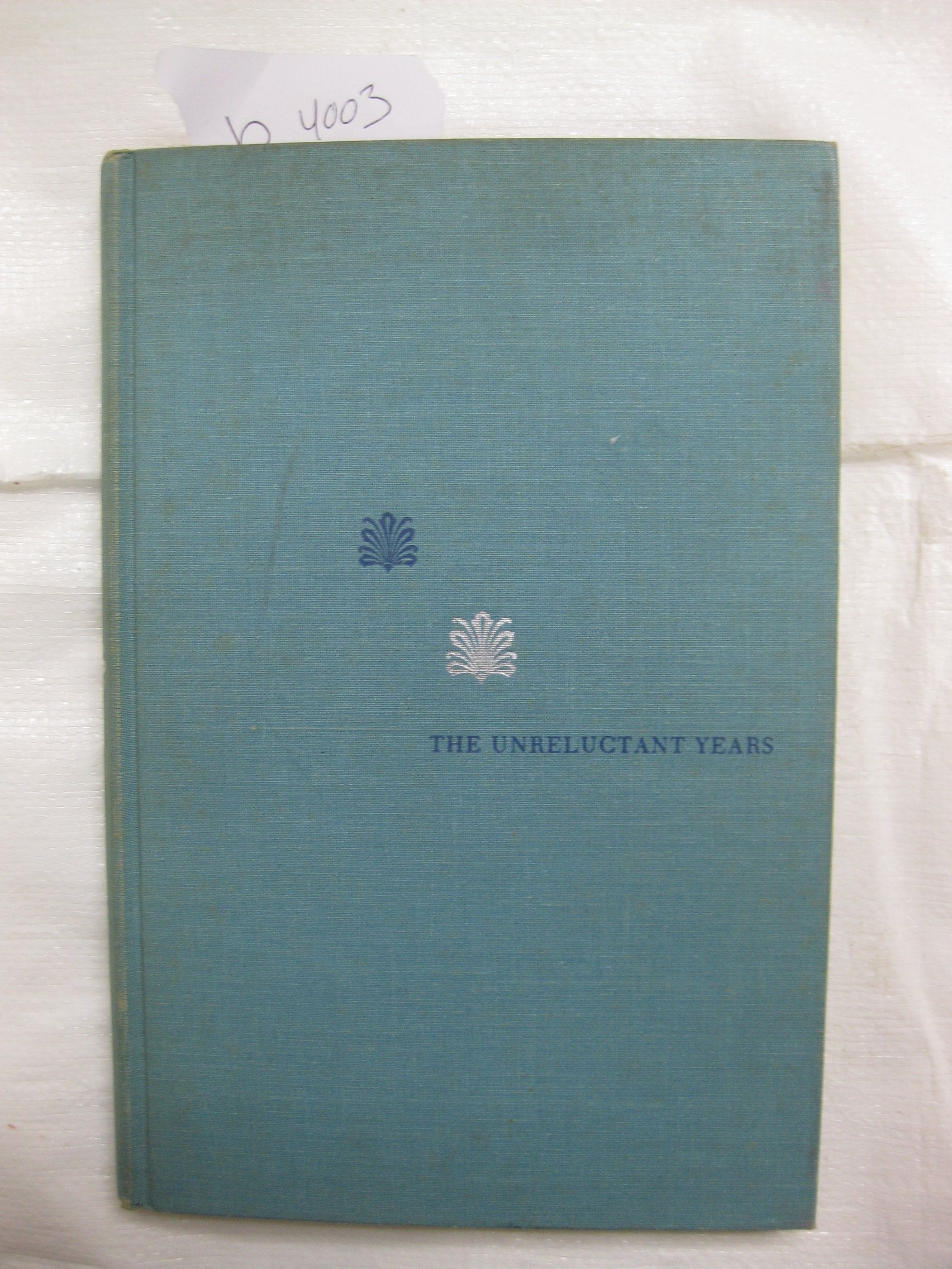 The Unreluctant Years: A Critical Approach to Childrens Literature
