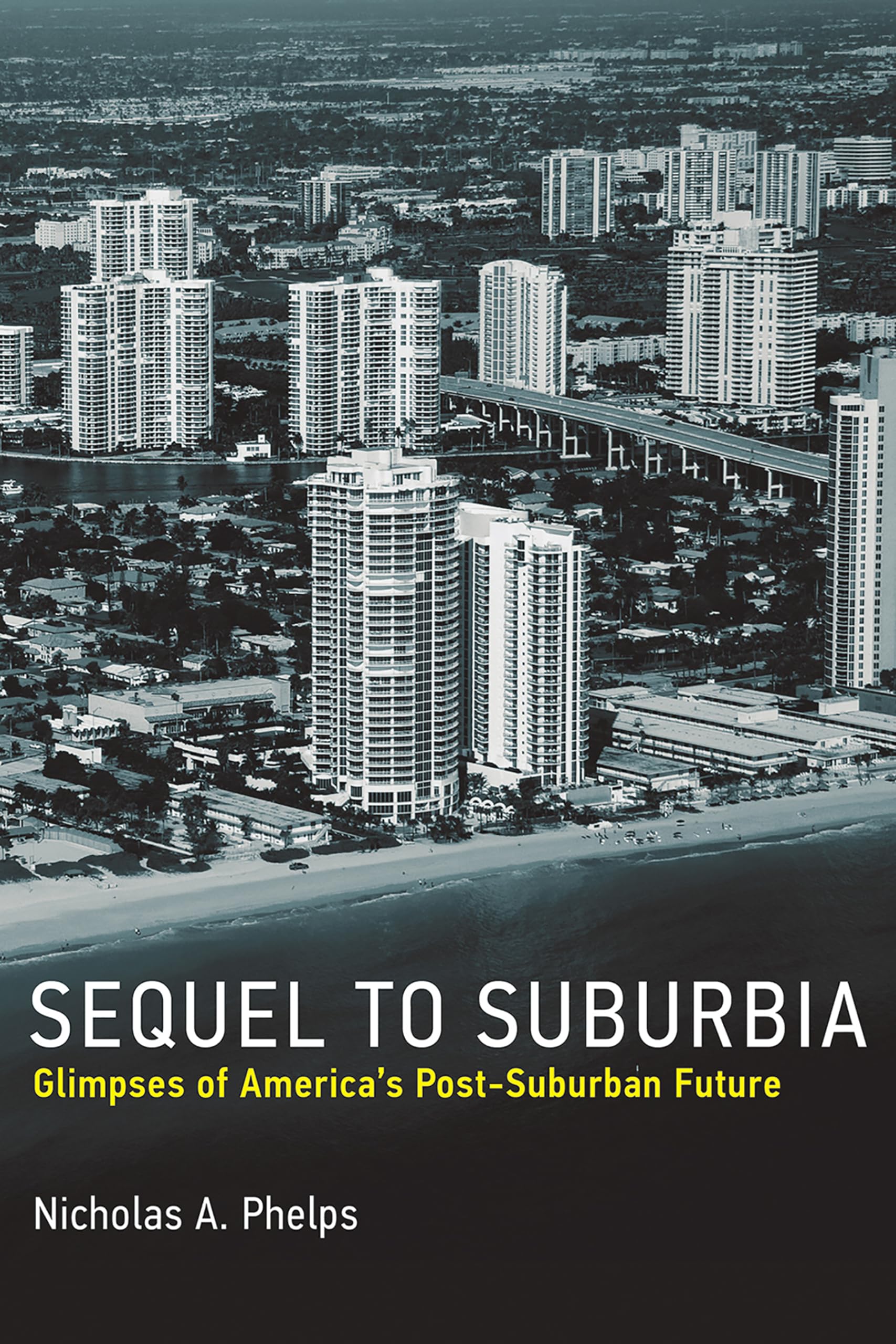 Sequel to Suburbia: Glimpses of America's Postsuburban Future (Urban and Industrial Environments),Used