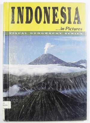 Indonesia in Pictures (Visual Geography Series),Used