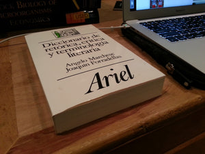 Diccionario de Retorica, Critica y Terminologia Literaria,Used
