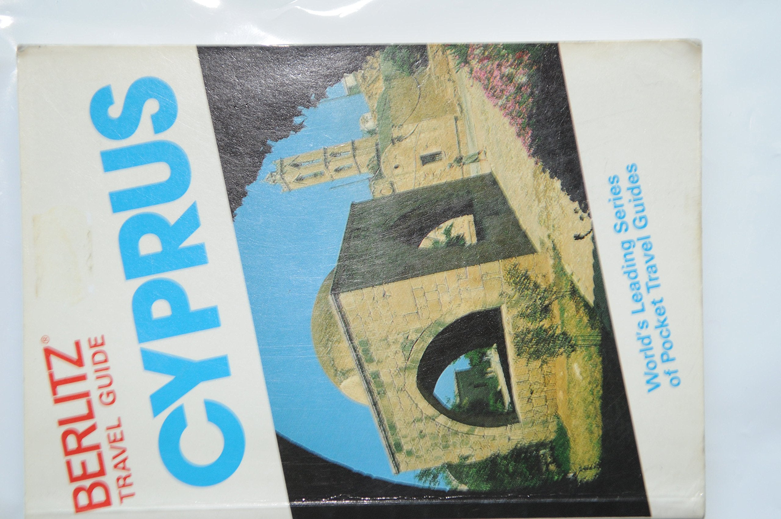 Cyprus Travel Guide (Berlitz),Used