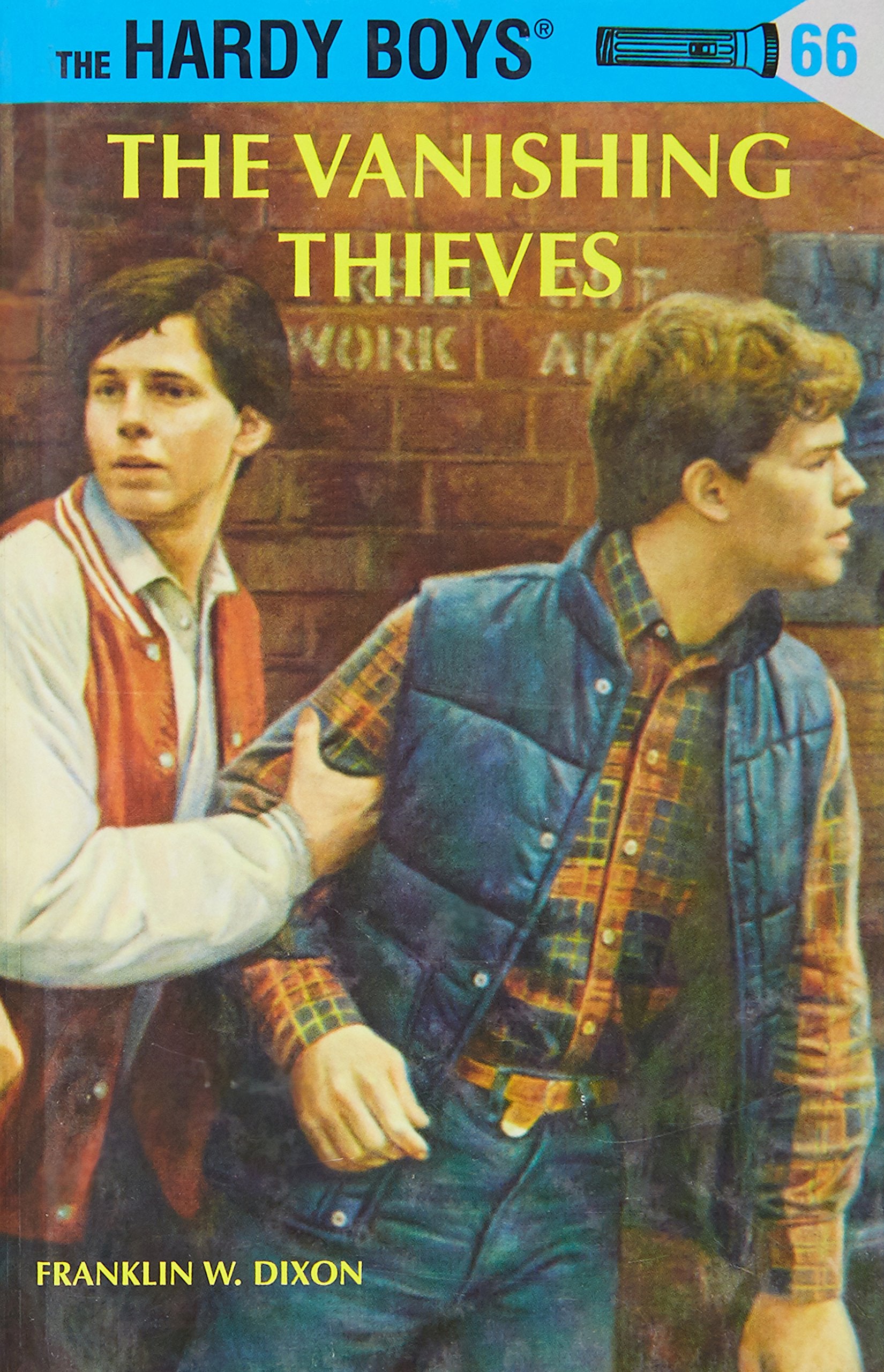 The Vanishing Thieves (Hardy Boys Mystery Stories),Used