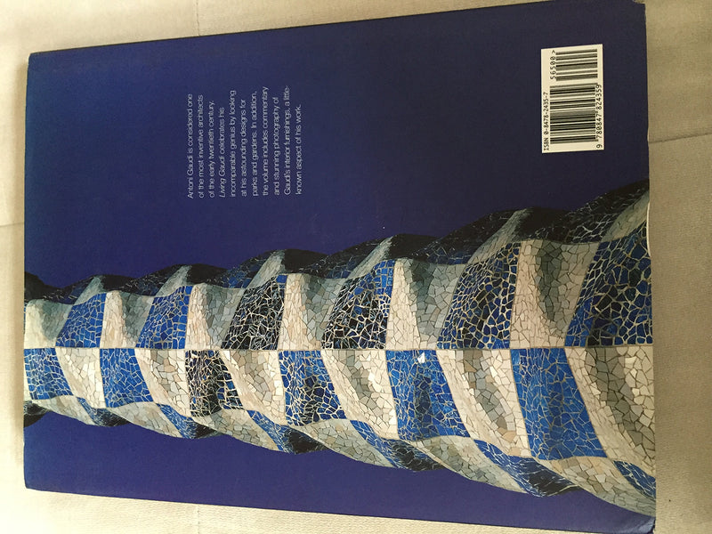 Living Gaudi: The Architect's Complete Vision,Used