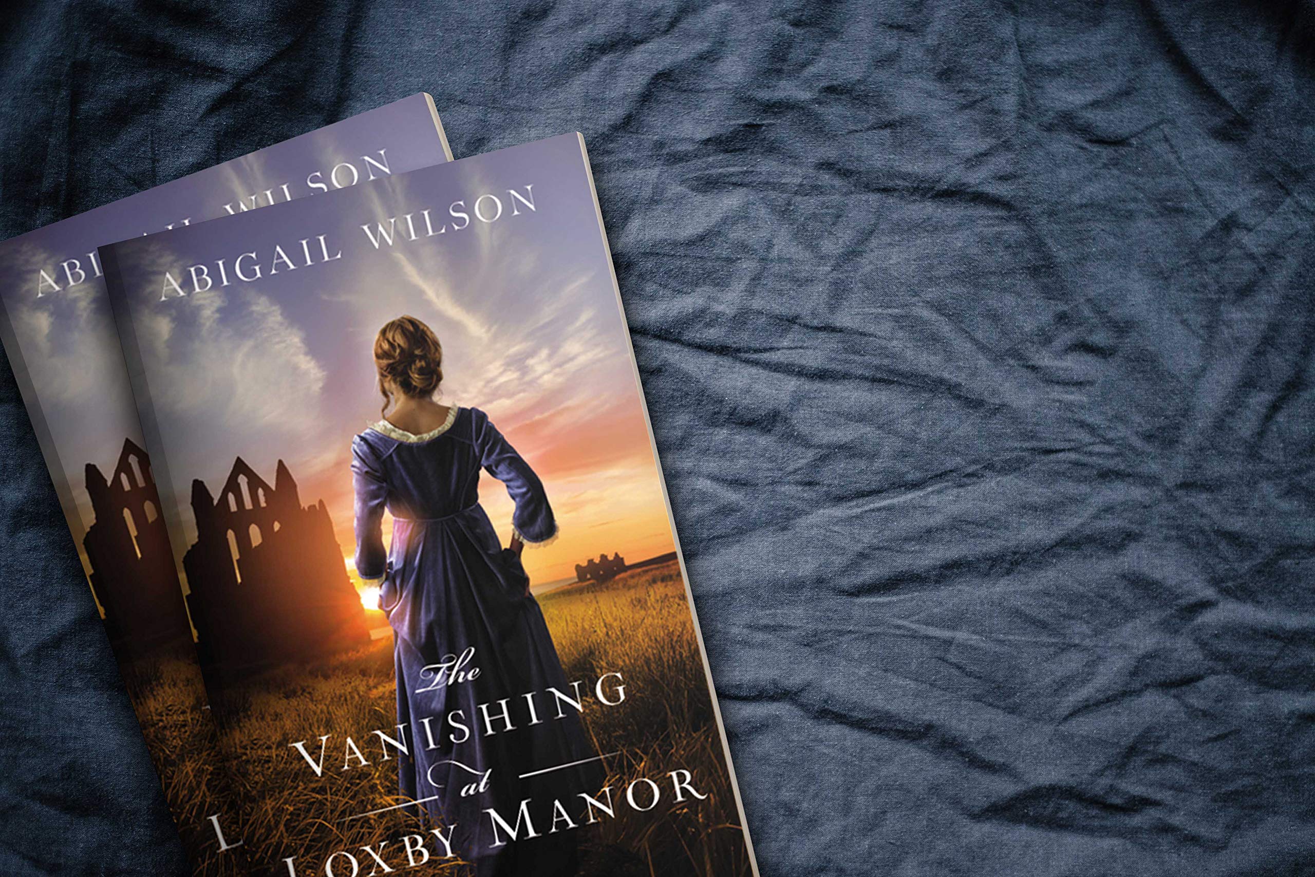 The Vanishing at Loxby Manor: A Regency Mystery,Used