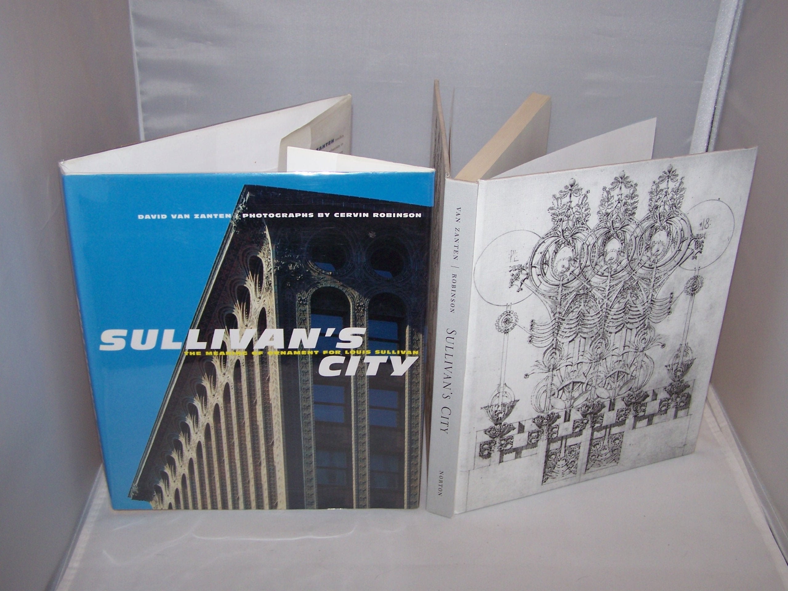 Sullivan's City: The Meaning of Ornament for Louis Sullivan,Used