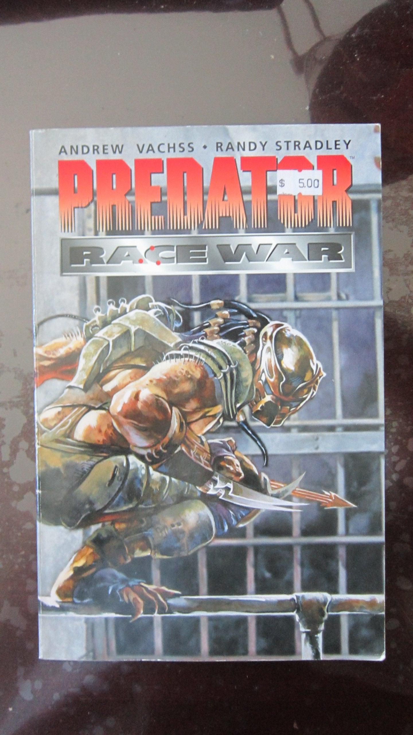 Predator: Race War (Dark Horse Collection),Used