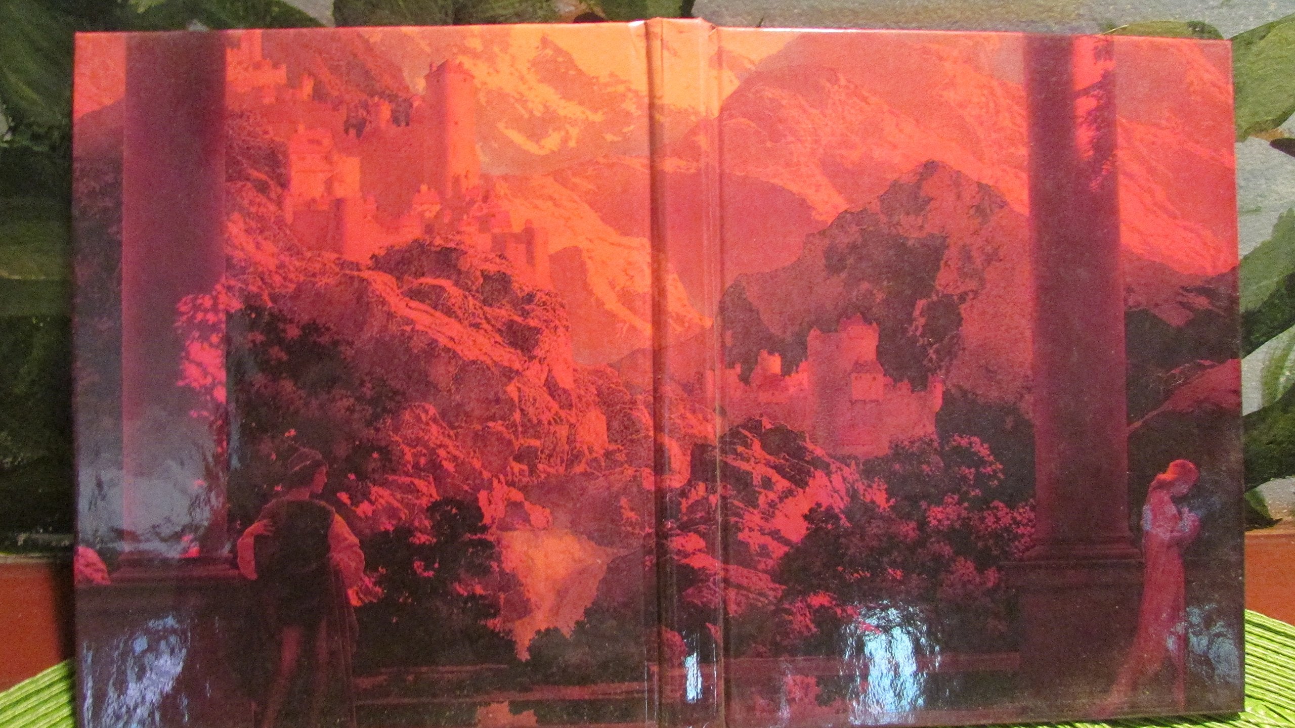 Maxfield Parrish Illustrations for The Knave of Hearts,Used