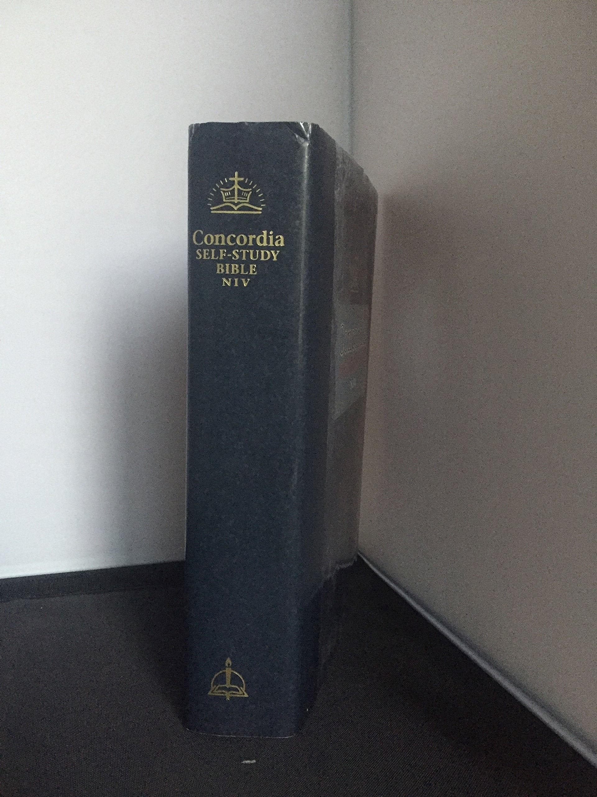 Concordia SelfStudy Bible, New International Version,Used