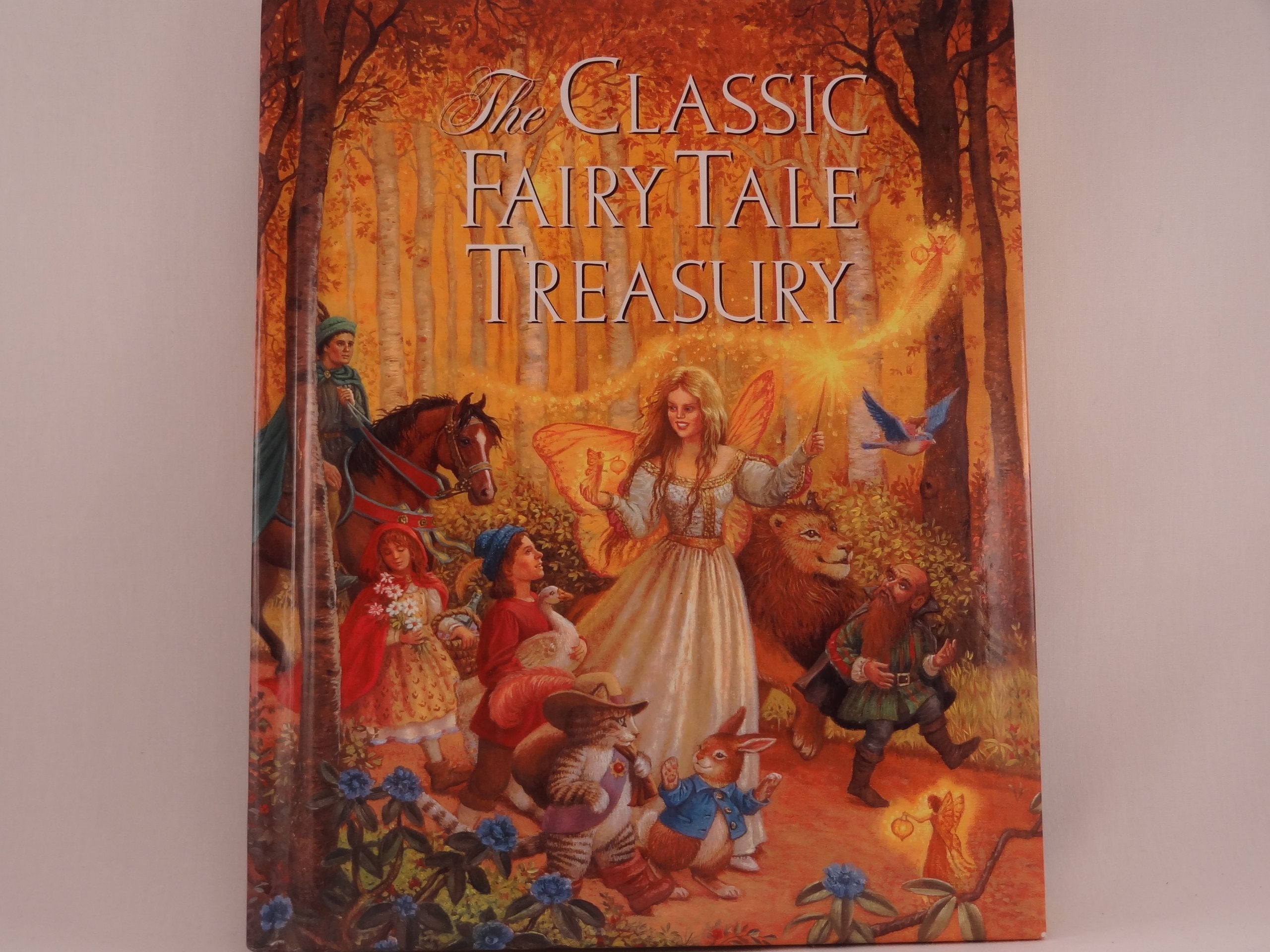 Classic Fairy Tale Treasury,Used