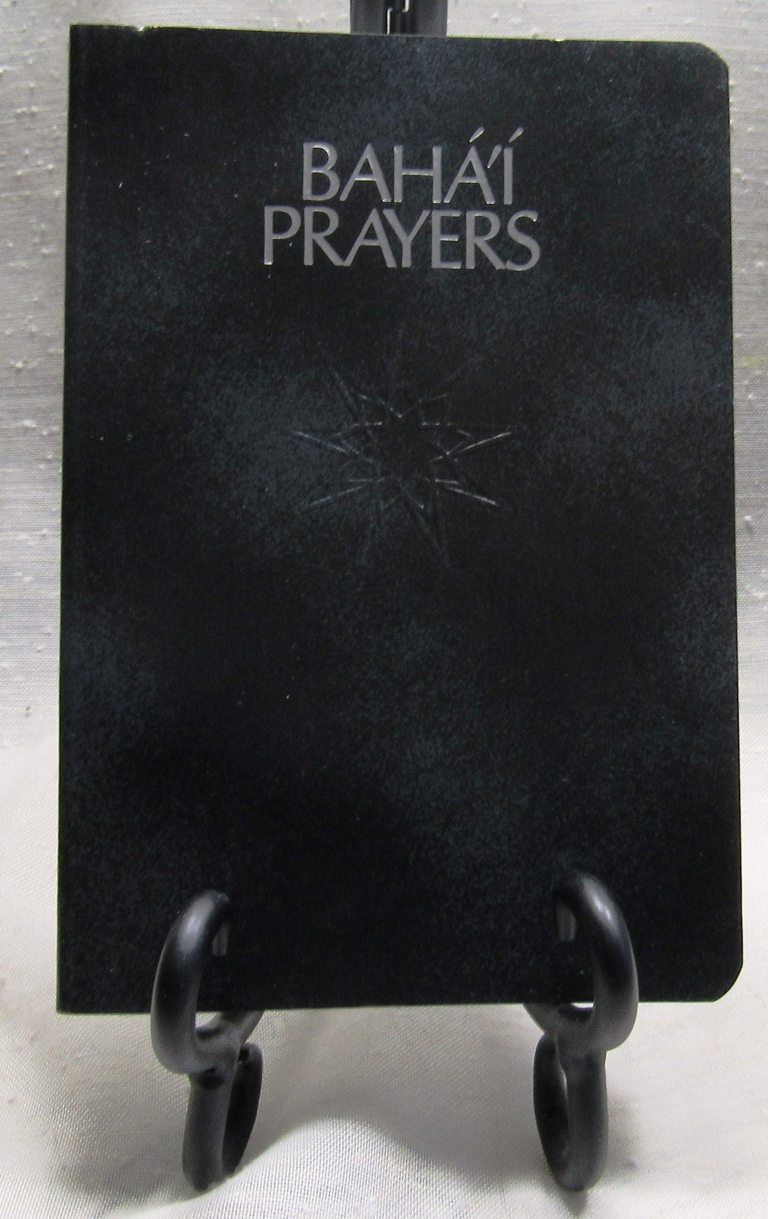 Baha'i Prayers,Used