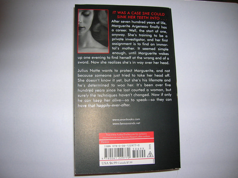 Vampire, Interrupted (Argeneau Vampires, Book 9),Used