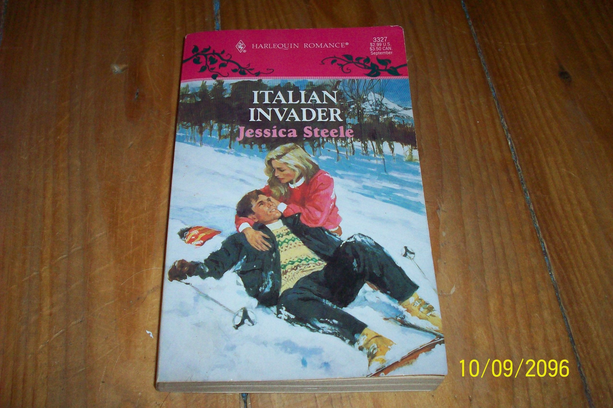 Italian Invader (Jessica Steele, Harlequin Romance, No. 3327),Used