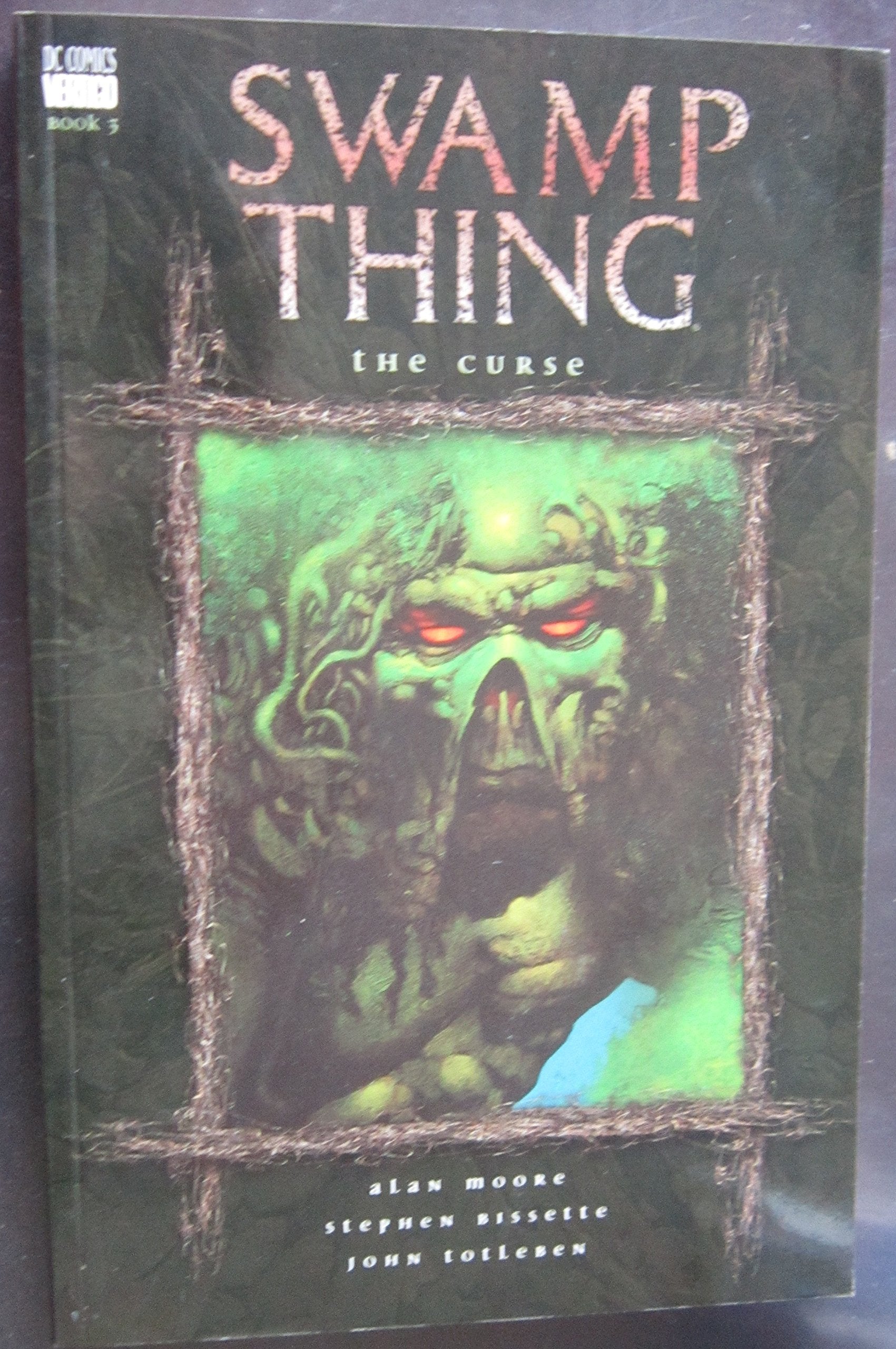 Swamp Thing VOL 03: The Curse,Used