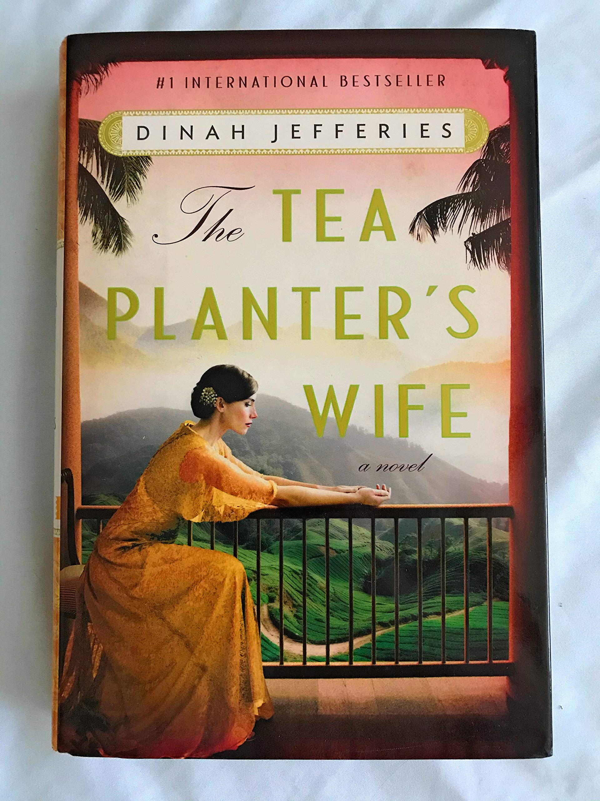 The Tea Planter's Wife: A Novel,Used