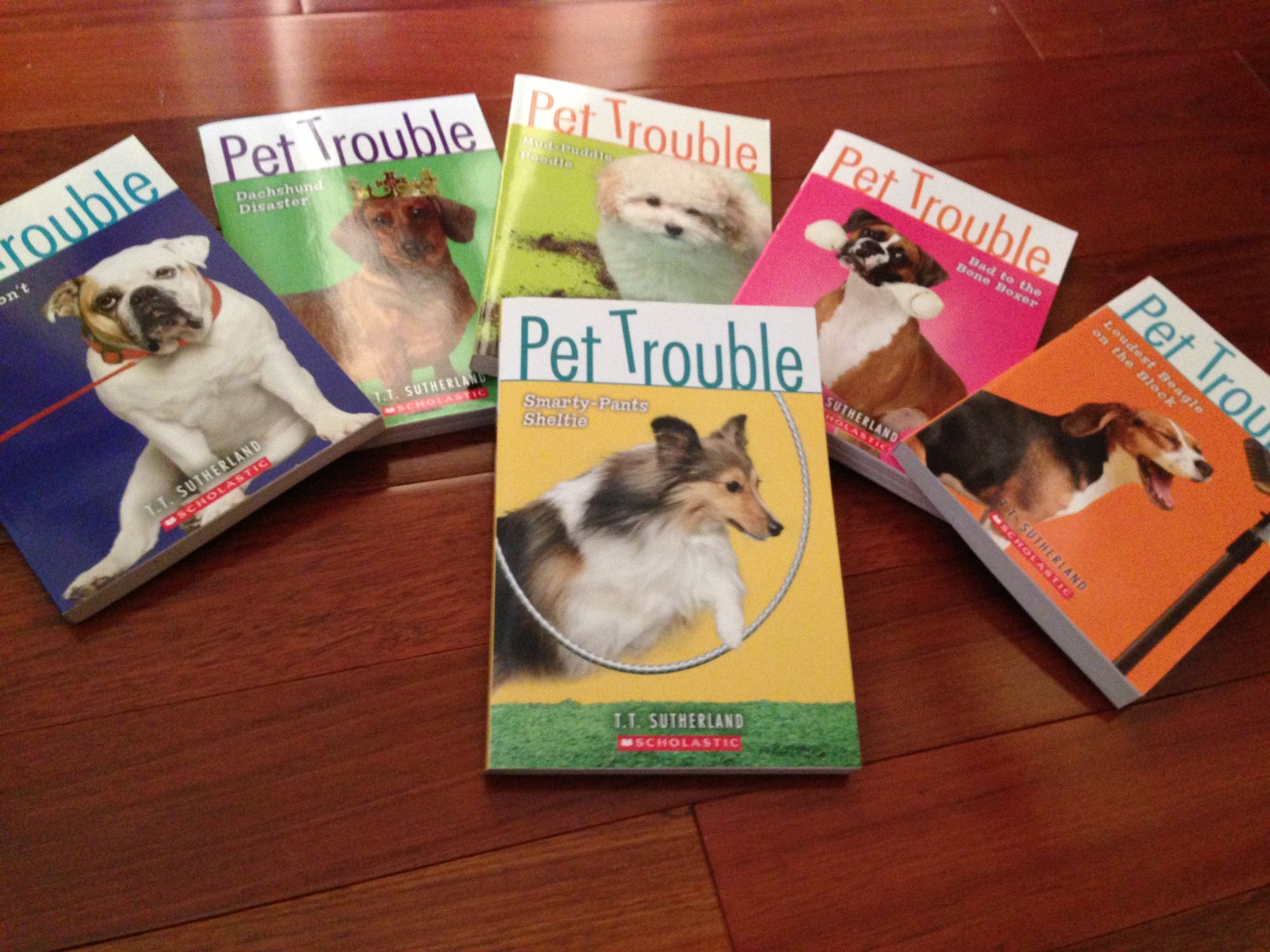 Pet Trouble #2: Loudest Beagle On the Block,Used