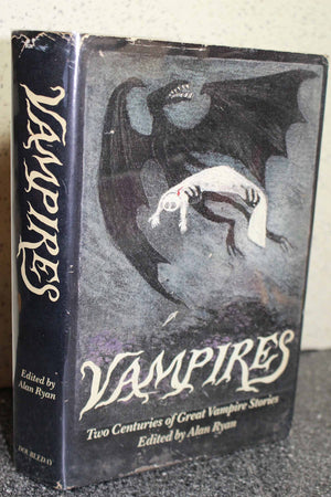 Vampires: Two Centuries Of Great Vampire Stories-used