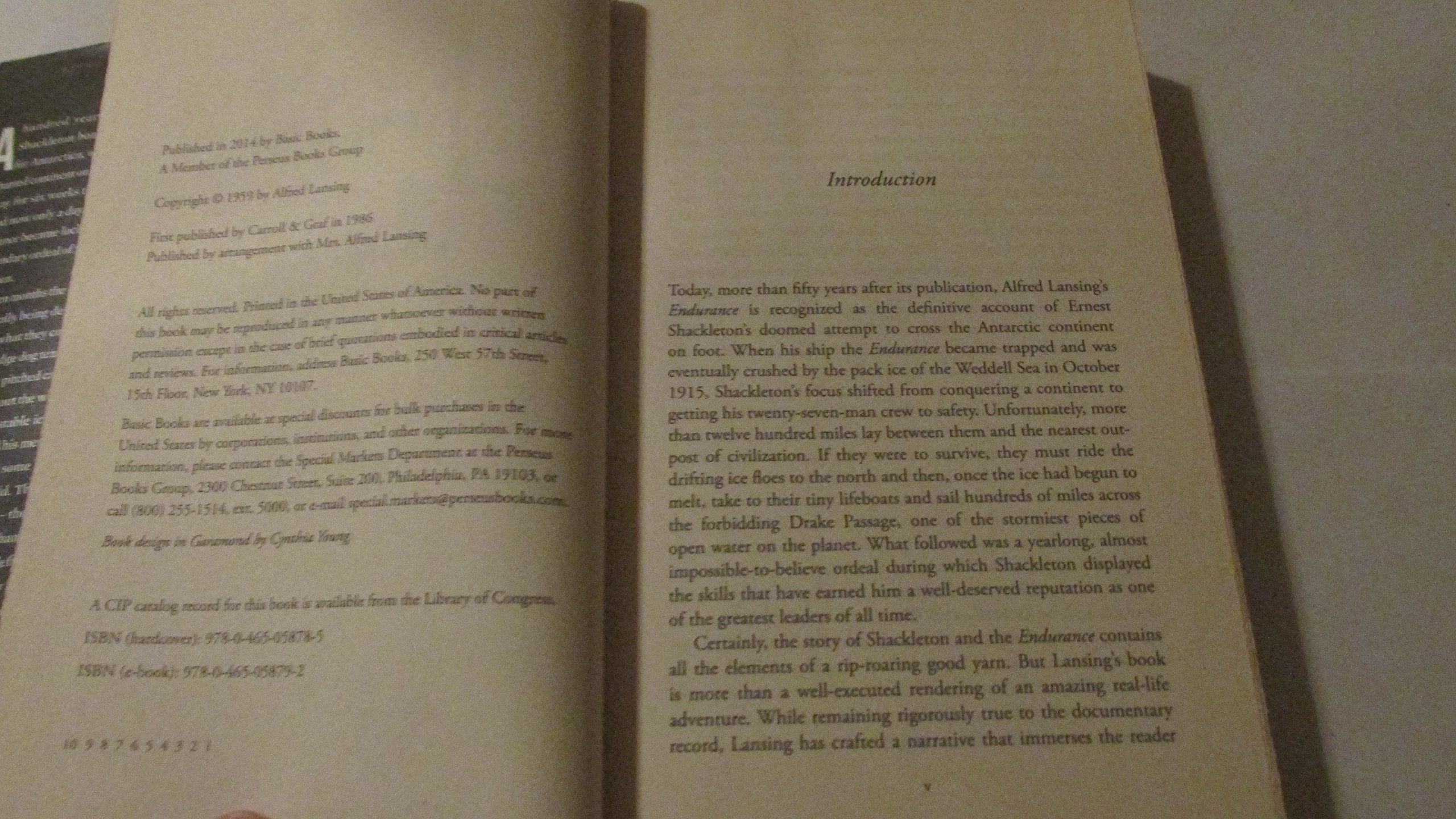 Endurance: Shackleton S Incredible Voyage,New