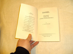 Living courageously;: A devotional study of the book of Daniel,,Used