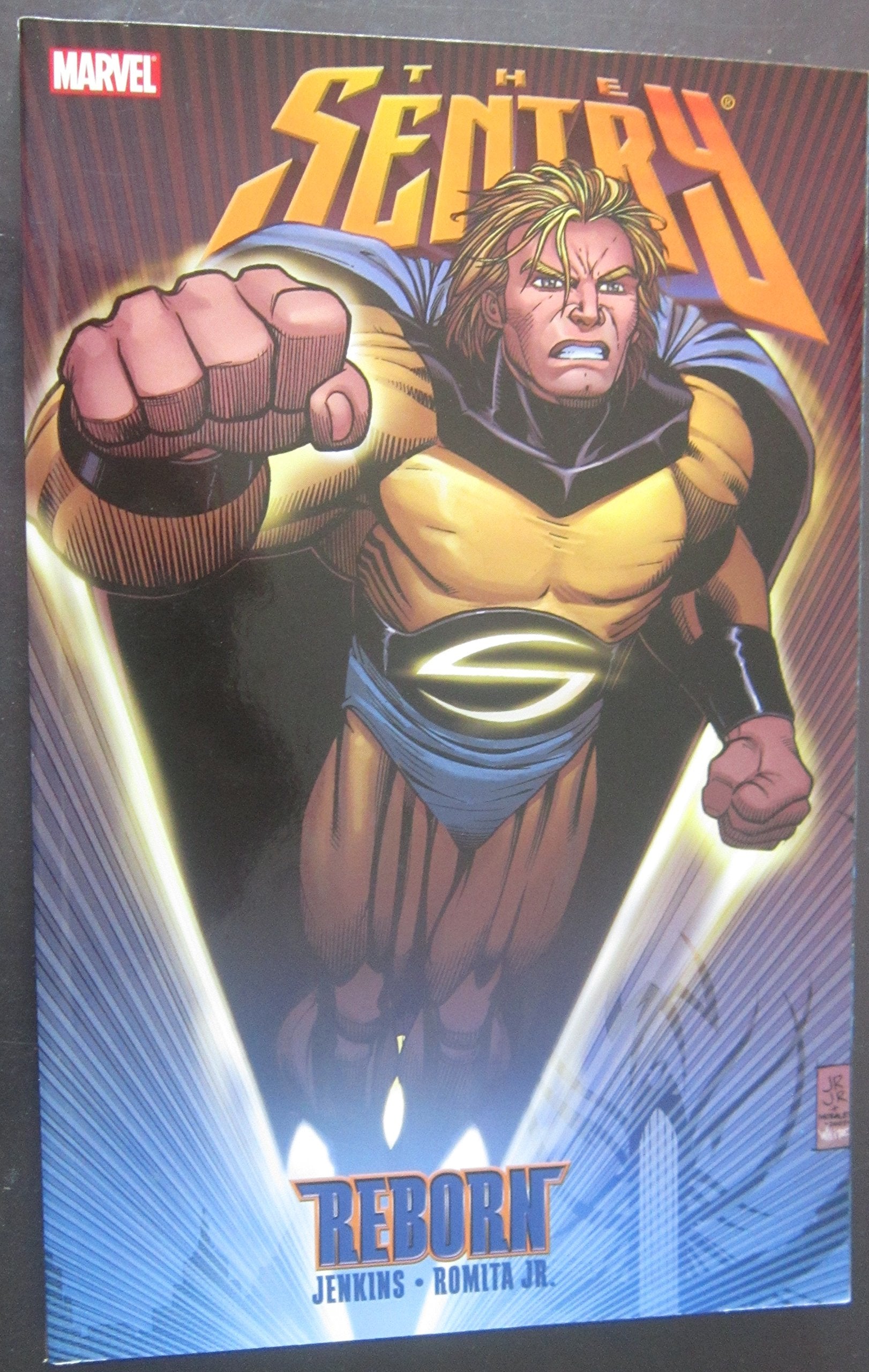 Sentry: Reborn TPB,Used