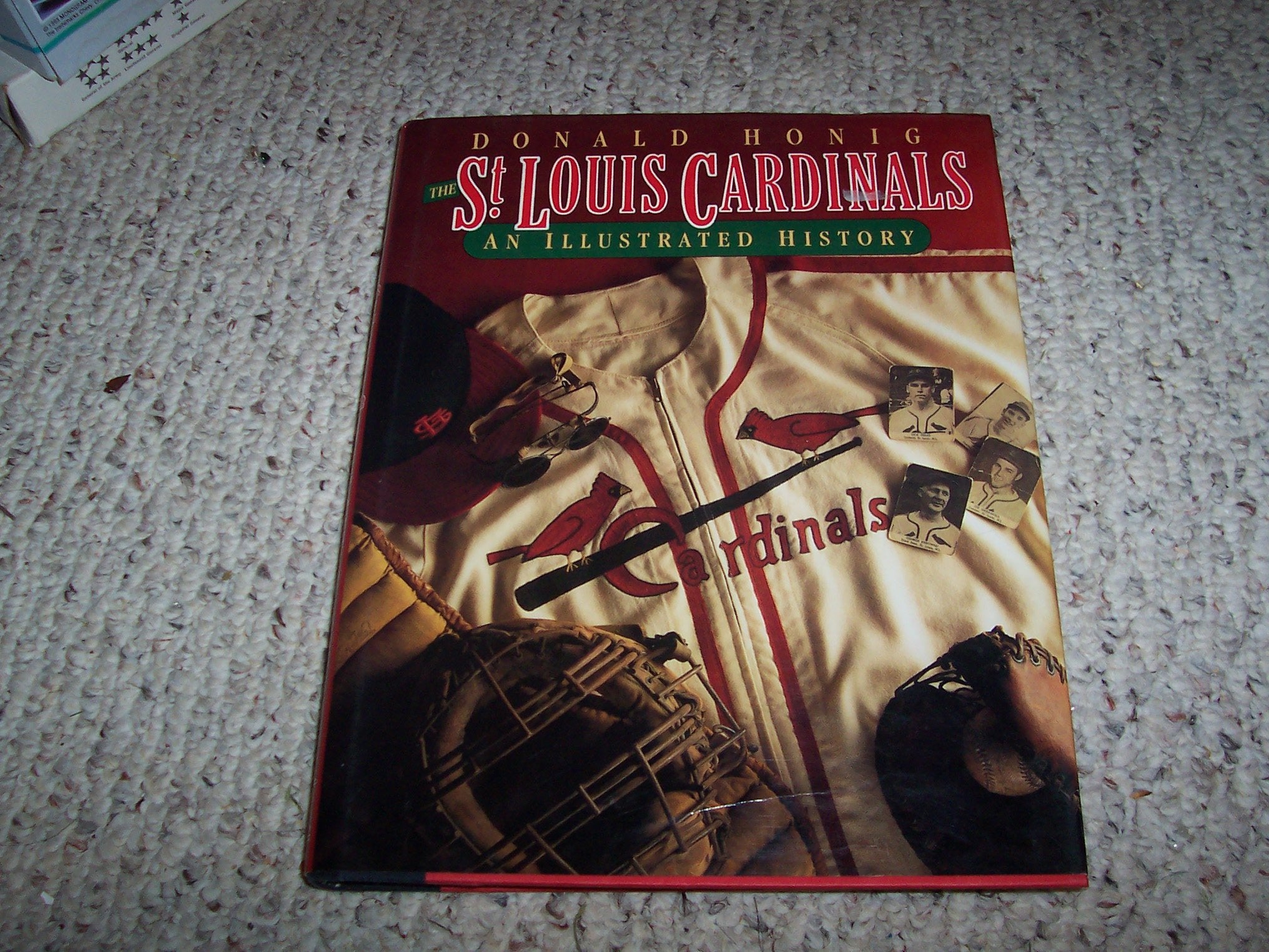 The St. Louis Cardinals: An Illustrated History,Used