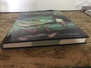 Firefly Encyclopedia of the Vivarium: Keeping Amphibians, Reptiles, and Insects, Spiders and other Invertebrates in Terraria, Aquaterraria, and Aquaria-Used