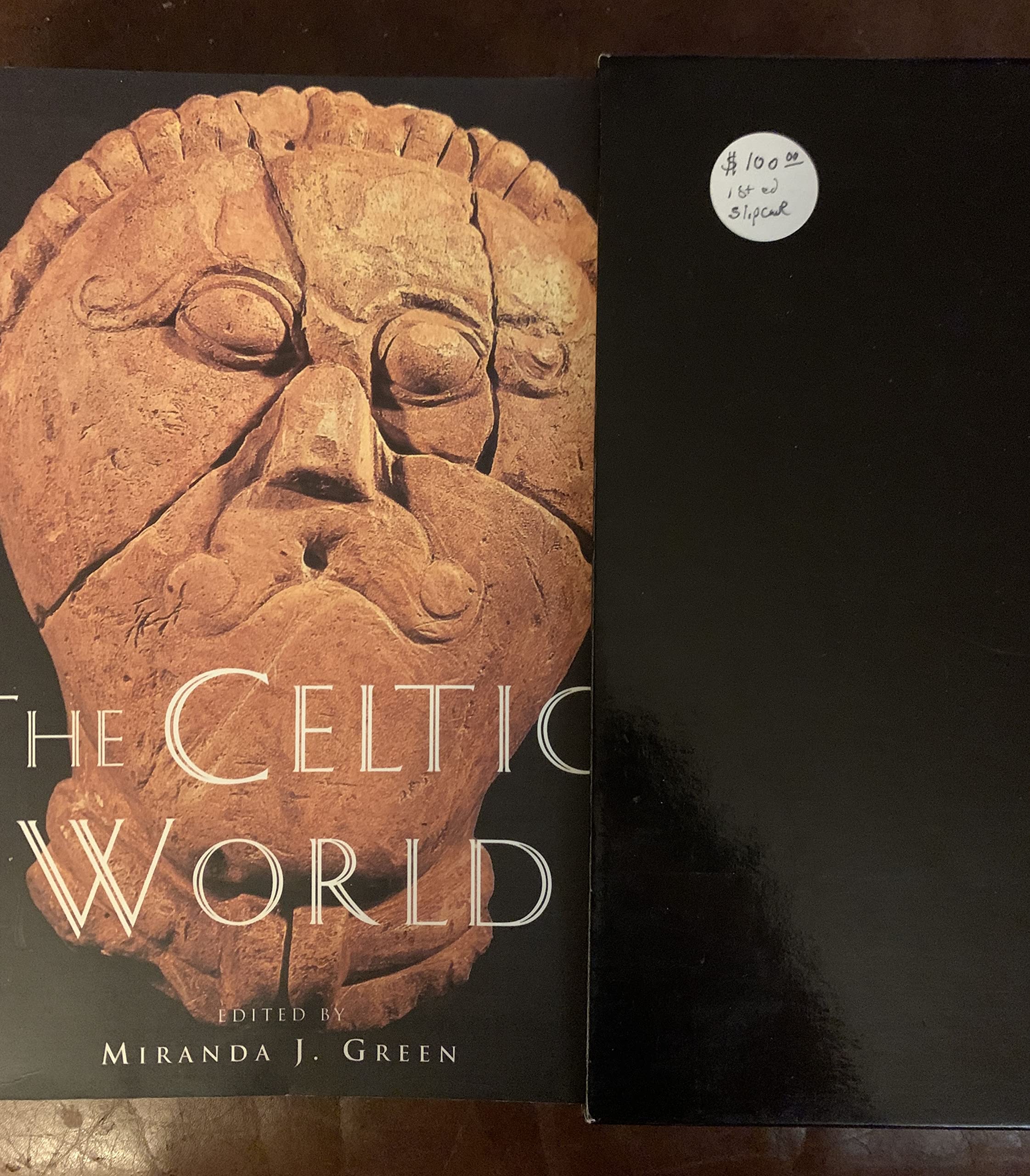 The Celtic World (Routledge Worlds),New