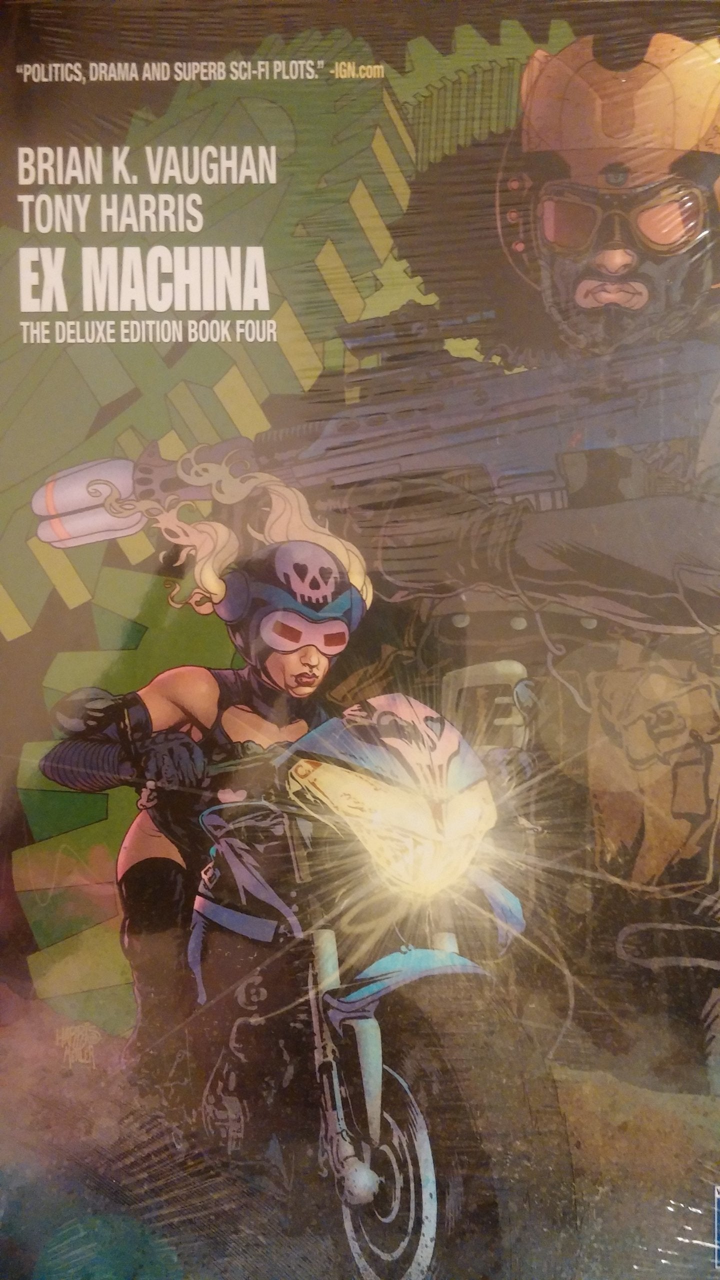 Ex Machina, Book 4 (Deluxe Edition),Used