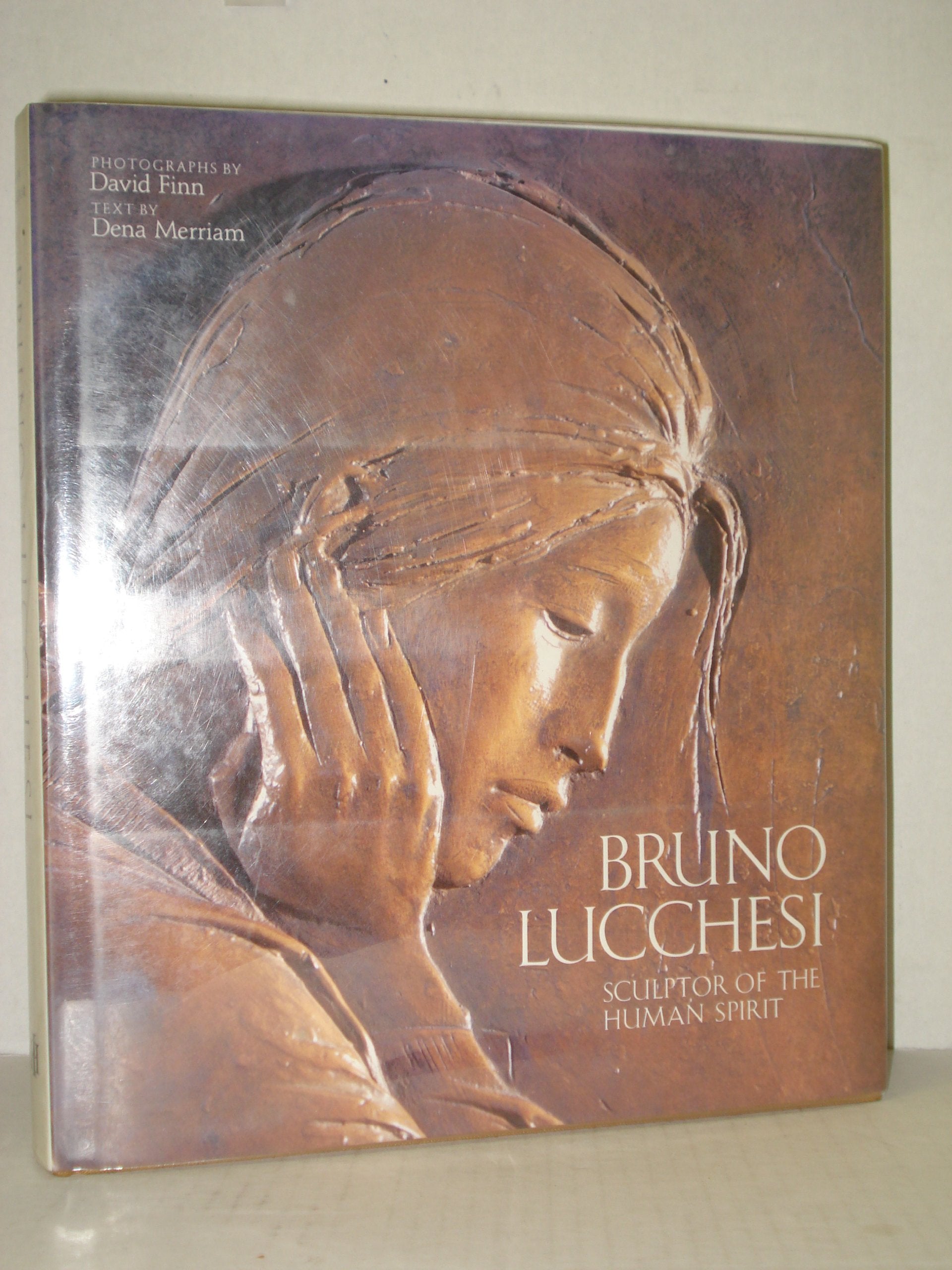 Bruno Lucchesi: Sculptor of the Human Spirit,Used