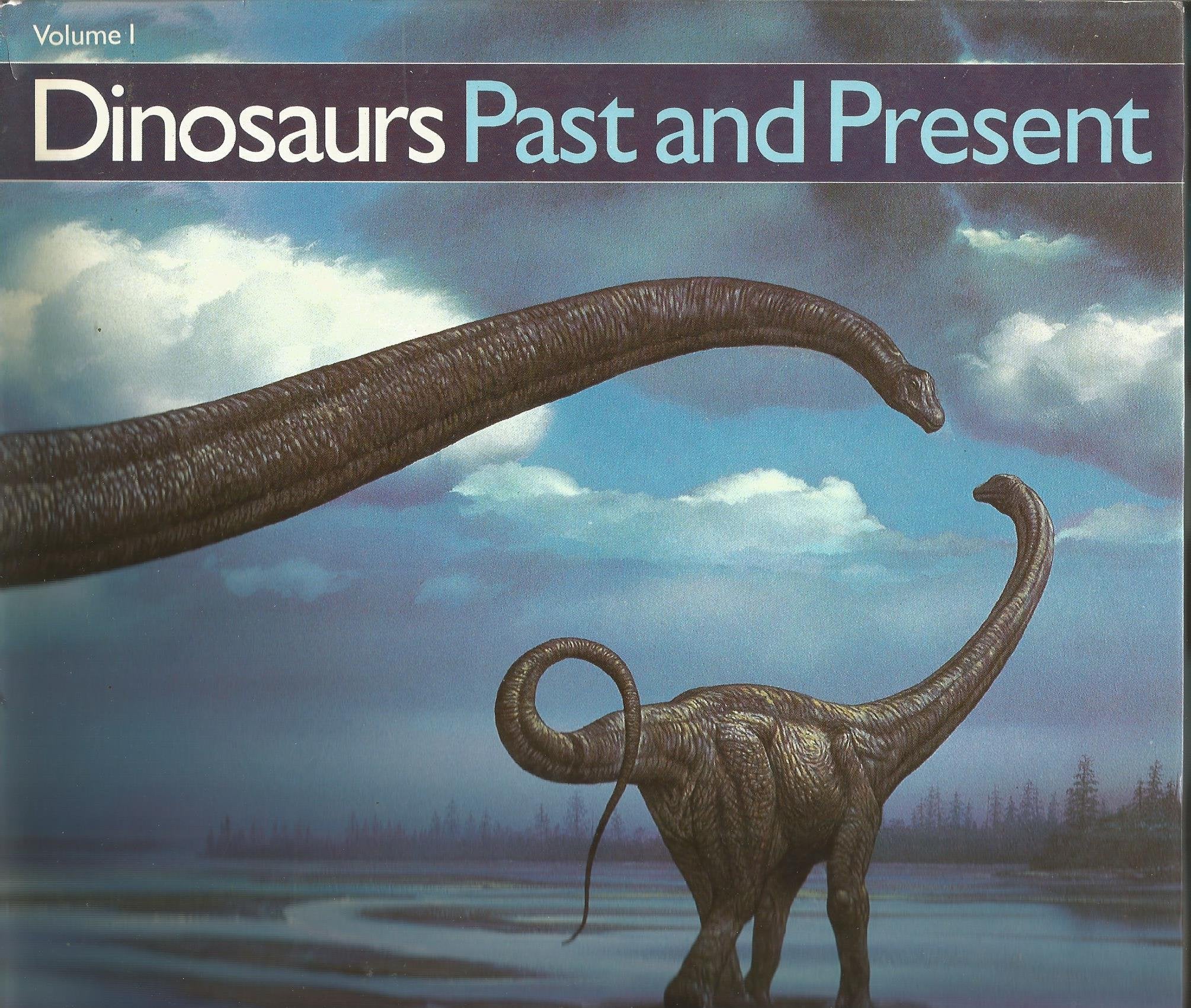 Dinosaurs Past and Present (Dinosaurs Past & Present),Used