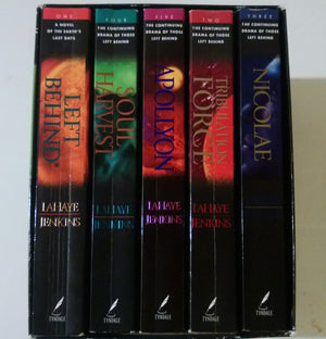 Left Behind Collection: Boxed Set Volumes 15