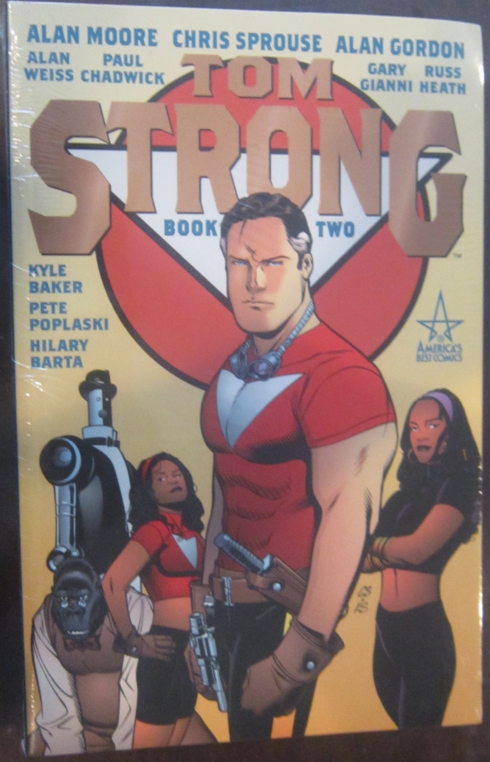 Tom Strong  Book 02,Used